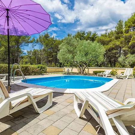 Apartments Villa Orion *