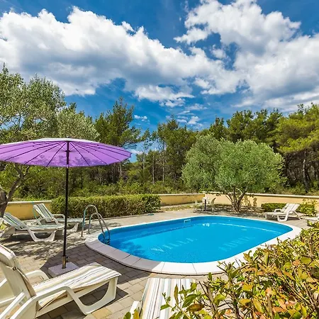 Apartments Villa Orion Villa Kozino