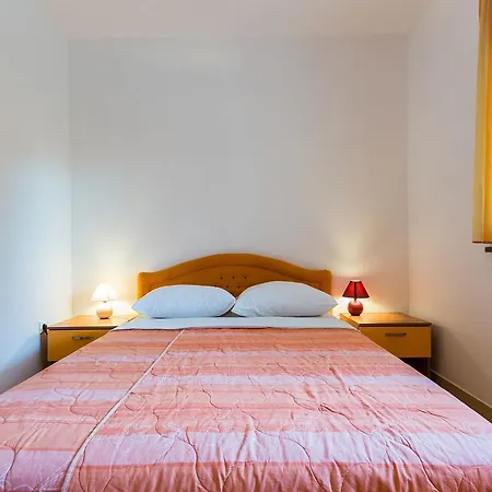 Villa Apartments Villa Orion *
