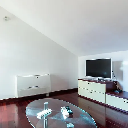 Orion Villa Kožino
