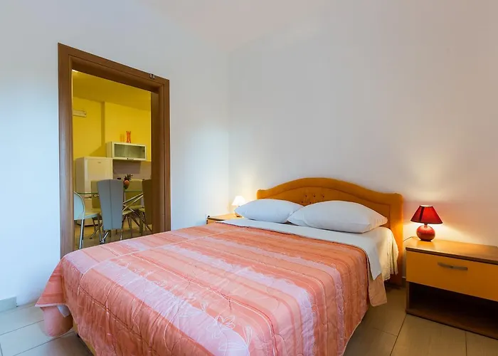 Villa Apartments Villa Orion *