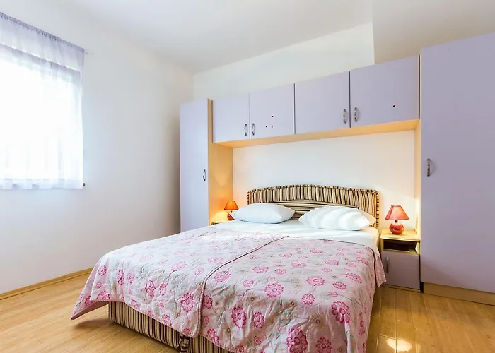 Apartments Villa Orion *
