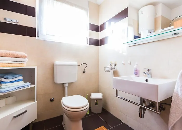 Apartments Villa Orion *