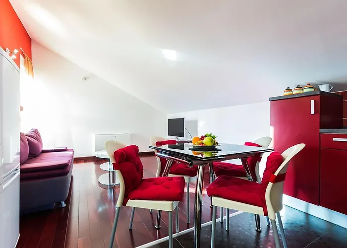 Apartments Villa Orion Villa Kožino