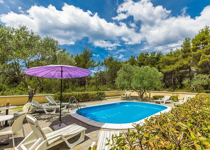 Apartments Villa Orion Villa Kožino